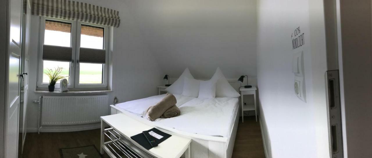 Appartements Unter Reet Tumlauer Koog Exterior photo